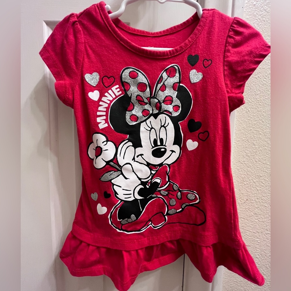 Minnie Mouse Valentine’s Day tee shirt